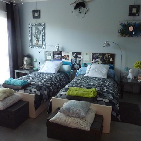 Loft Atypique Bed & Breakfast Villeneuve-de-Riviere ภายนอก รูปภาพ