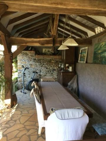 Loft Atypique Bed & Breakfast Villeneuve-de-Riviere ภายนอก รูปภาพ